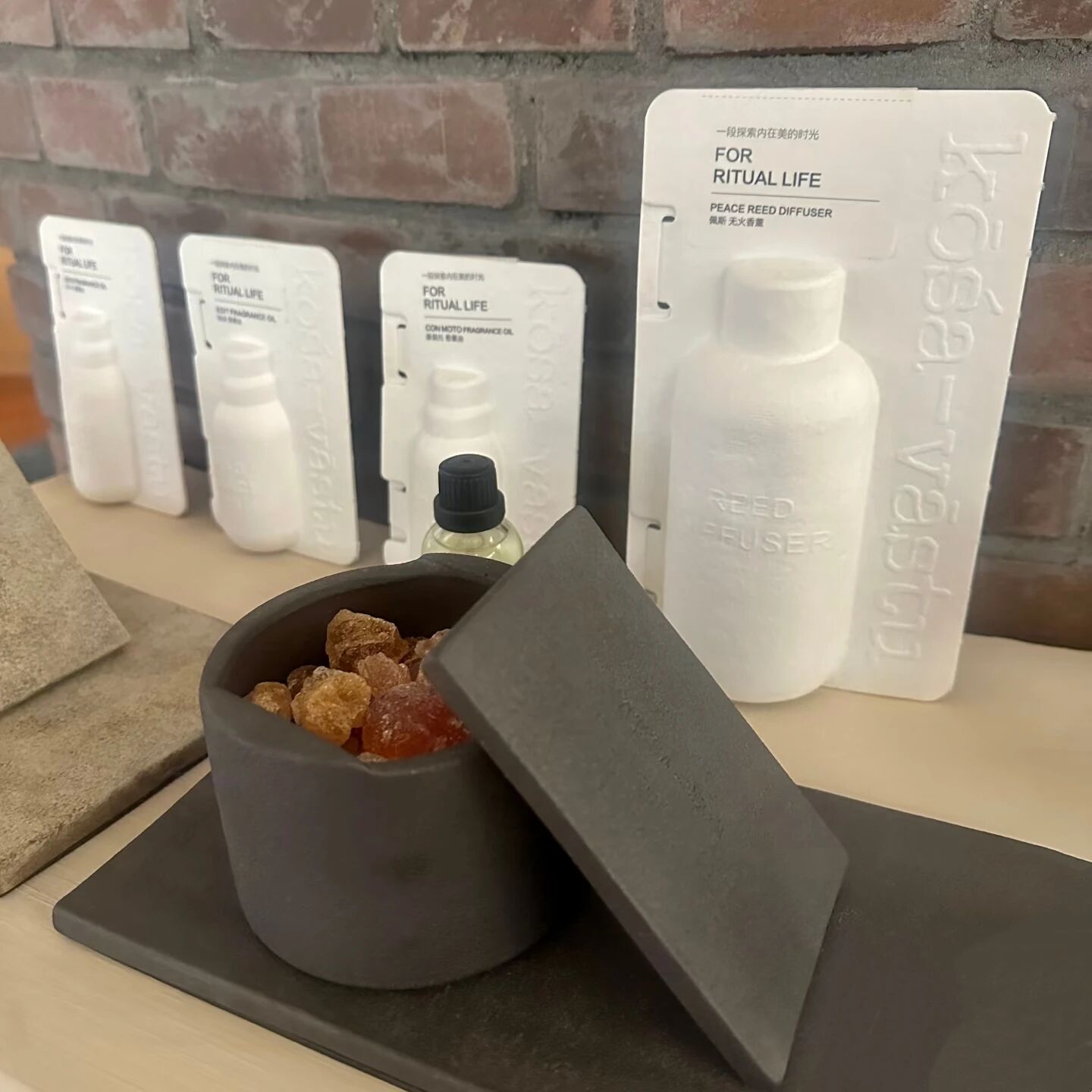 kbd 昆保达纸塑包装 环保包装 纸浆模塑 纸托 干压 湿压 可降解包装